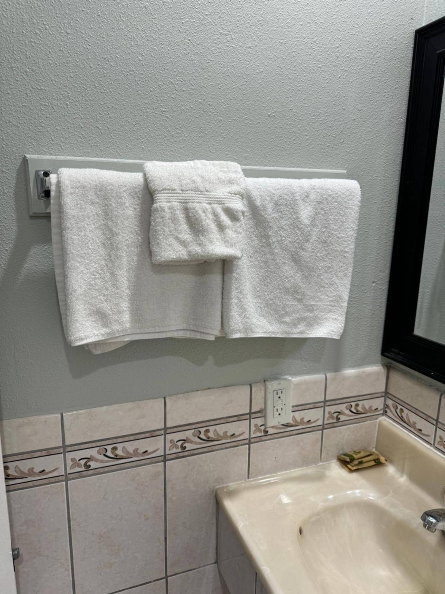 La Cienega Inn Motel Los Angeles Eksteriør billede
